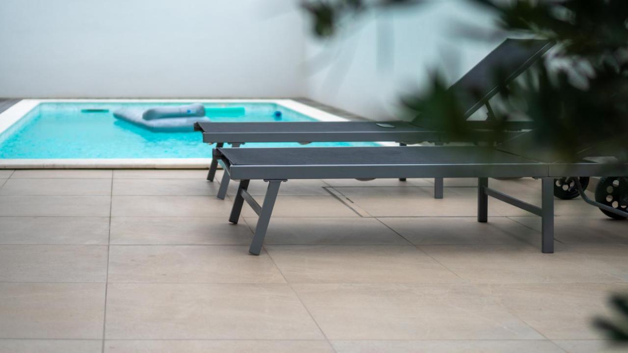 Villa Dea - Dein Rueckzugsort Am Meer Mit Beheiztem Pool Vrsi Εξωτερικό φωτογραφία