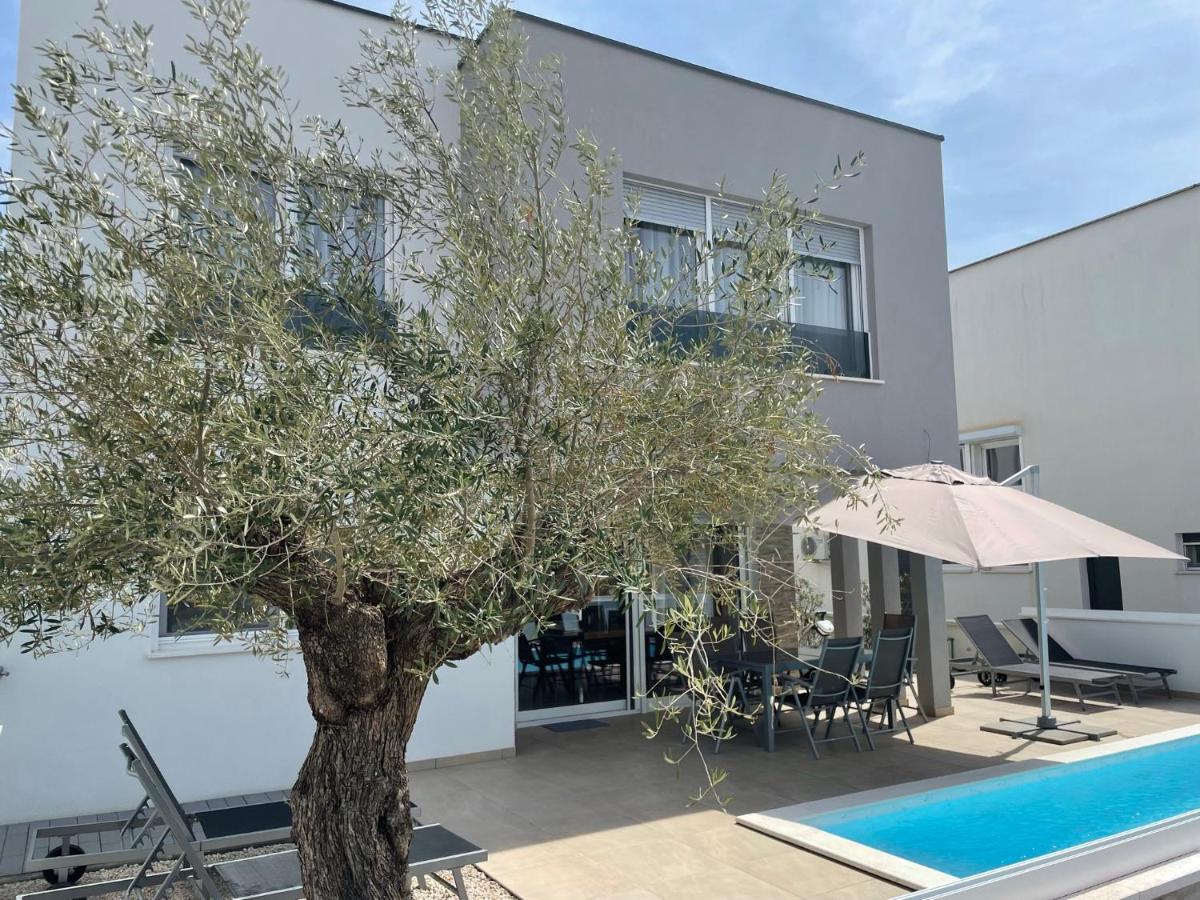 Villa Dea - Dein Rueckzugsort Am Meer Mit Beheiztem Pool Vrsi Εξωτερικό φωτογραφία